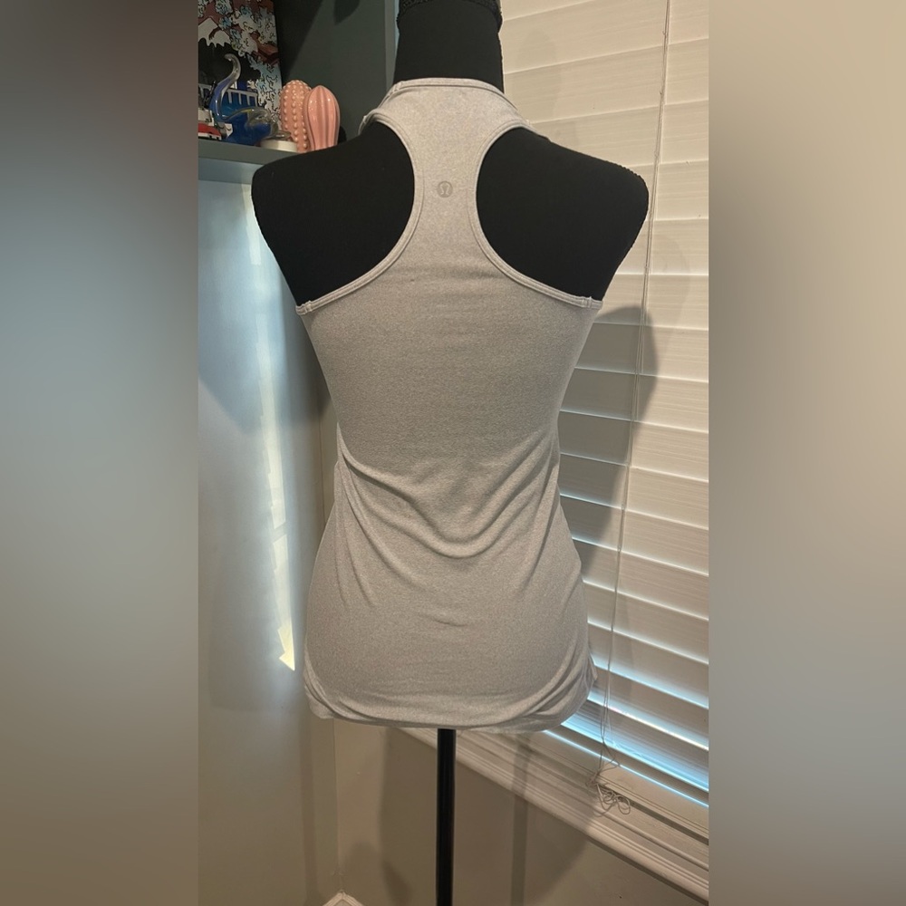 Lululemon Swiftly Racer Back Tank‎ - Picture 3 of 4